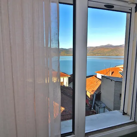 Mimoza Elite Apartament *