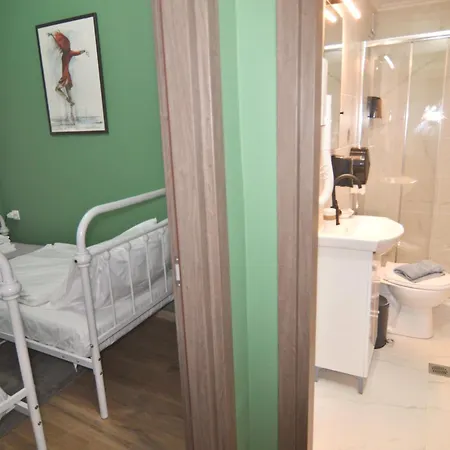 Mimoza Elite Apartament *